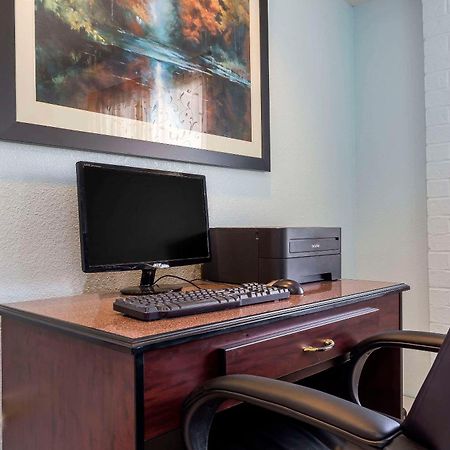 Quality Inn Sycamore - Dekalb מראה חיצוני תמונה